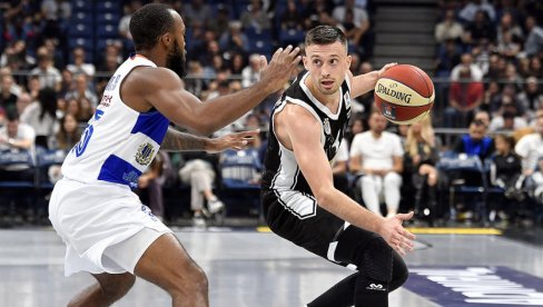 PARTIZAN SILOVITO KRENUO U ODBRANU TRONA: Crno-beli započeli ABA ligu velikom lekcijom