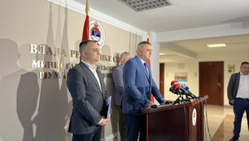 У ХЕРЦЕГОВИНИ ВИШЕ ГАЗДИНСТАВА ПОГОЂЕНО АФРИЧКОМ КУГОМ СВИЊА: Казне за нелегалне трговце У ХЕРЦЕГОВИНИ ВИШЕ ГАЗДИНСТАВА ПОГОЂЕНО АФРИЧКОМ КУГОМ СВИЊА: Казне за нелегалне трговце