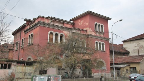 ЗАХВАЛНИ ЈАГОДИНЦИ СПРЕЧИЛИ ПОГУБЉЕЊЕ: Италијански индустријалац Теодор Клефиш 1945. године прошао прогон ОЗНЕ ЗАХВАЛНИ ЈАГОДИНЦИ СПРЕЧИЛИ ПОГУБЉЕЊЕ: Италијански индустријалац Теодор Клефиш 1945. године прошао прогон ОЗНЕ