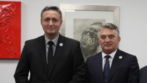 САРАЈЕВО ЦИЉА ИМОВИНУ СРПСКЕ: Оштре реакције из РС на иницијативу бошњачког и хрватског члана Председништва БиХ САРАЈЕВО ЦИЉА ИМОВИНУ СРПСКЕ: Оштре реакције из РС на иницијативу бошњачког и хрватског члана Председништва БиХ