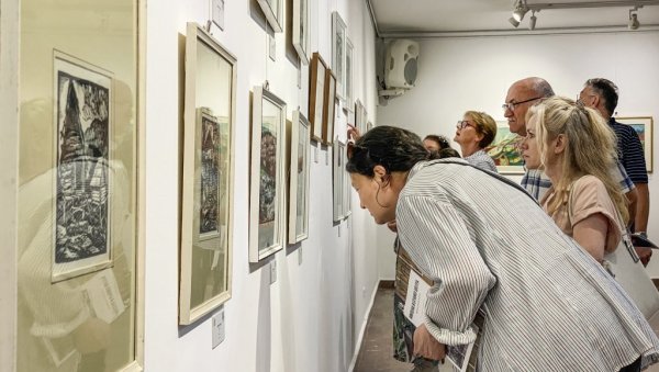 ИЗДАНЦИ ИЗ ИСТОГ ХЕРЦЕГОВАЧОГ КОРЕНА: Изложба у Галерији 73 подсетила на брата и сестру, Милену и Бранка Шотру ИЗДАНЦИ ИЗ ИСТОГ ХЕРЦЕГОВАЧОГ КОРЕНА: Изложба у Галерији 73 подсетила на брата и сестру, Милену и Бранка Шотру
