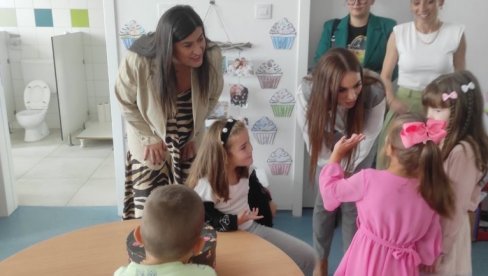 OBELEŽENA GODINA RADA VRTIĆA U VETERNIKU: Uskoro i u Adicama novi objekat novosadskog „Radosnog detinjatva“ OBELEŽENA GODINA RADA VRTIĆA U VETERNIKU: Uskoro i u Adicama novi objekat novosadskog „Radosnog detinjatva“