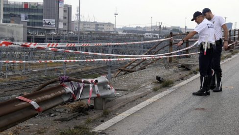 U TOKU ISTRAGA NESREĆE U VENECIJI: Među osumnjičenima generalni direktor i službenici opštine, evo šta im se stavlja na teret U TOKU ISTRAGA NESREĆE U VENECIJI: Među osumnjičenima generalni direktor i službenici opštine, evo šta im se stavlja na teret