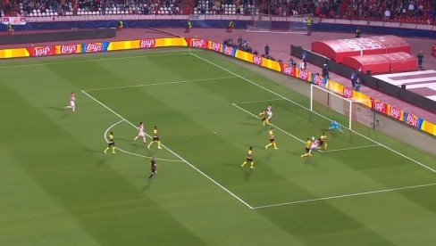 ŠVAJCARCI BESNELI - UZALUD! Ovako je Zvezda povela protiv Jang bojsa, gosti ubeđeni da su bila dva ofsajda (FOTO/VIDEO) ŠVAJCARCI BESNELI - UZALUD! Ovako je Zvezda povela protiv Jang bojsa, gosti ubeđeni da su bila dva ofsajda (FOTO/VIDEO)