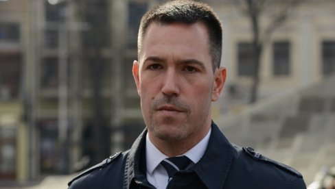 ZDRAVLJE, NAPREDAK I BLAGOSTANJE: Predsednik PO grada Kraljeva čestitao sugrađanima božićne praznike ZDRAVLJE, NAPREDAK I BLAGOSTANJE: Predsednik PO grada Kraljeva čestitao sugrađanima božićne praznike