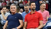 CRVENO-BELO U SRCU: Evo šta je Novak Đoković uradio zbog meča Zvezda - Asvel u Evroligi CRVENO-BELO U SRCU: Evo šta je Novak Đoković uradio zbog meča Zvezda - Asvel u Evroligi