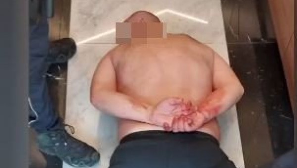 НИСАМ ЈЕ ДАВИО И ШУТИРАО: Ево како се бранио осумњичени за напад на Кинескињу - Видео сам да ми фале мобилни, 100 евра и документа (ВИДЕО) НИСАМ ЈЕ ДАВИО И ШУТИРАО: Ево како се бранио осумњичени за напад на Кинескињу - Видео сам да ми фале мобилни, 100 евра и документа (ВИДЕО)