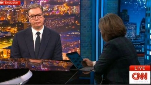 AMANPUR JASNO PORUČILA NOVINARIMA DANASA Novinarka Si-En-Ena: Mi smo zvali Vučića AMANPUR JASNO PORUČILA NOVINARIMA DANASA Novinarka Si-En-Ena: Mi smo zvali Vučića