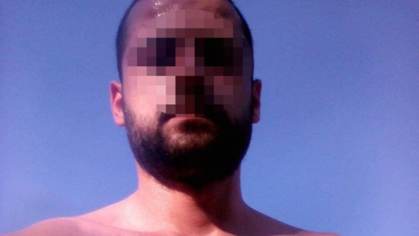 ОСУМЊИЧЕНИ ЗА СУРОВО УБИСТВО У КРУШЕВЦУ ПРЕБАЧЕН У БОЛНИЦУ: Наложено вештачење (ФОТО/ВИДЕО) ОСУМЊИЧЕНИ ЗА СУРОВО УБИСТВО У КРУШЕВЦУ ПРЕБАЧЕН У БОЛНИЦУ: Наложено вештачење (ФОТО/ВИДЕО)
