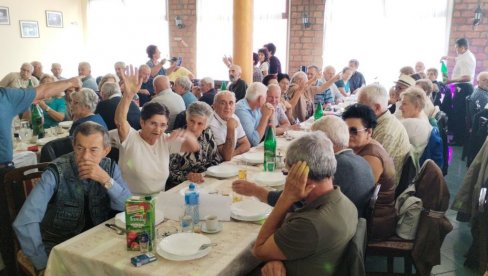 UZ NAJSTARIJE 40 GODINA: Udruženje penzionera iz LJubovije obeležilo jubilej UZ NAJSTARIJE 40 GODINA: Udruženje penzionera iz LJubovije obeležilo jubilej