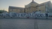 ПОЧАСТ ЈУНАЧКИМ СРЦИМА: „Бањалука памти хероје Бањске“ (ФОТО) ПОЧАСТ ЈУНАЧКИМ СРЦИМА: „Бањалука памти хероје Бањске“ (ФОТО)