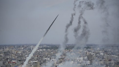 OGLASILA SE PALESTINA: Izrael gađao ciljeve u Gazi, poginula 161 osoba, ranjeno oko 1.000 OGLASILA SE PALESTINA: Izrael gađao ciljeve u Gazi, poginula 161 osoba, ranjeno oko 1.000