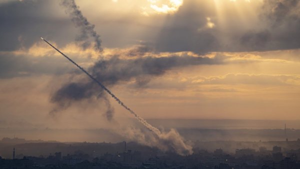 ОВО ЈЕ РАТ ЗА НАШУ БУДУЋНОСТ Министар одбране Израела: Непријатељ ће платити велику цену ОВО ЈЕ РАТ ЗА НАШУ БУДУЋНОСТ Министар одбране Израела: Непријатељ ће платити велику цену