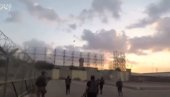 ЈУРИШ БОРАЦА ХАМАСА: Погледајте кадрове упада на тешко утврђено израелско упориште (ВИДЕО) ЈУРИШ БОРАЦА ХАМАСА: Погледајте кадрове упада на тешко утврђено израелско упориште (ВИДЕО)