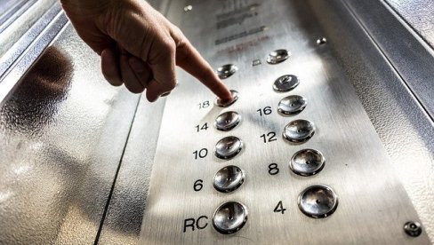 ВОЗЕ И ПОСЛЕ 50 ГОДИНА: Многи београдски лифтови функционишу и дуже од радног века