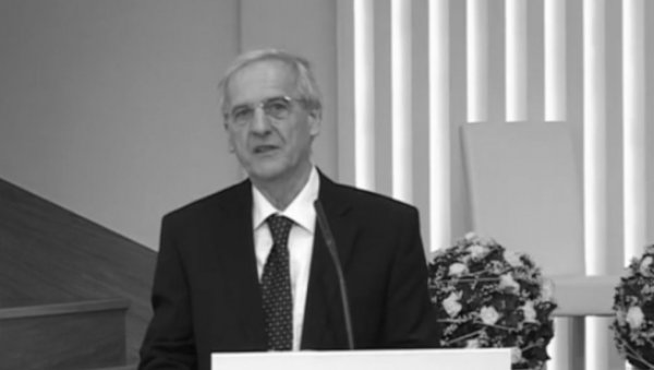 МАЂАРСКА ЗАВИЈЕНА У ЦРНО: Преминуо Ласло Шојом, бивши председник земље МАЂАРСКА ЗАВИЈЕНА У ЦРНО: Преминуо Ласло Шојом, бивши председник земље