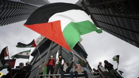 OVE TRI DRŽAVE DANAS ĆE PRIZNATI PALESTINU: Nadamo se da će naše priznanje pomoći drugim zapadnim državama da krenu našim putem OVE TRI DRŽAVE DANAS ĆE PRIZNATI PALESTINU: Nadamo se da će naše priznanje pomoći drugim zapadnim državama da krenu našim putem
