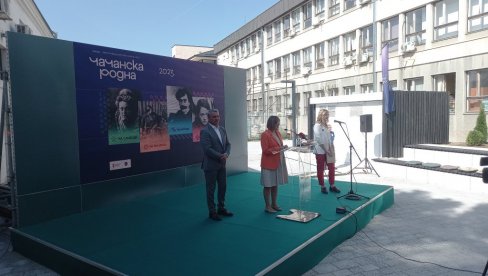 I GRAD NA MORAVI LEPŠI S KULTUROM: Potpredsednica Vlade i ministarka kulture Maja Gojković posetila Čačak I GRAD NA MORAVI LEPŠI S KULTUROM: Potpredsednica Vlade i ministarka kulture Maja Gojković posetila Čačak