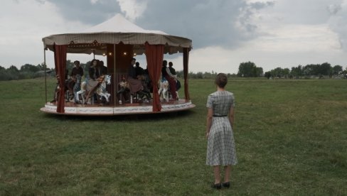 БАЛЕРИНА НА КАРУСЕЛУ ЖИВОТА: ТВ новости на снимању нове серије Рингишпил, инспирисане истоименим бестселером Јелене Бачић Алимпић БАЛЕРИНА НА КАРУСЕЛУ ЖИВОТА: ТВ новости на снимању нове серије Рингишпил, инспирисане истоименим бестселером Јелене Бачић Алимпић