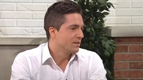 PROMENIO ŽIVOT IZ KORENA: Evo kako sada Vlada Stanojević živi u Las Vegasu i čime se bavi PROMENIO ŽIVOT IZ KORENA: Evo kako sada Vlada Stanojević živi u Las Vegasu i čime se bavi