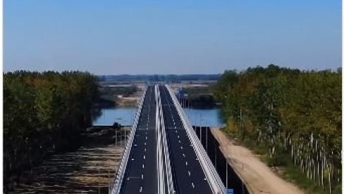 ВЕЛИКИ ДАН ЗА СРБИЈУ: Данас отварање ауто-пута Рума-Шабац у дужини од 24,6 километара - Присуствује и председник Вучић ВЕЛИКИ ДАН ЗА СРБИЈУ: Данас отварање ауто-пута Рума-Шабац у дужини од 24,6 километара - Присуствује и председник Вучић