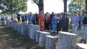 ДАН ТУГЕ, БОЛА И СЕЋАЊА: У Краљеву обележена 82. годишњица крвавог фашистичког злочина ДАН ТУГЕ, БОЛА И СЕЋАЊА: У Краљеву обележена 82. годишњица крвавог фашистичког злочина
