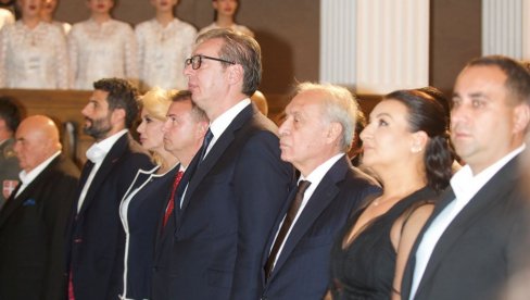 BRZO, KRATKO, JASNO, PROVERENO I - ČASNO: Svečanom akademijom obeleženo 70 godina otkako je izašao prvi broj našeg dnevnog lista, Novosti BRZO, KRATKO, JASNO, PROVERENO I - ČASNO: Svečanom akademijom obeleženo 70 godina otkako je izašao prvi broj našeg dnevnog lista, Novosti