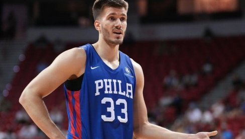 UVEK CRVENO-BELI: Oglasio se Filip Petrušev posle potpisivanja ugovora sa Olimpijakosom (FOTO)