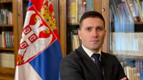 TERZIĆ O JOVANOVIĆU: Glas za njega biće glas za Dragana Đilasa TERZIĆ O JOVANOVIĆU: Glas za njega biće glas za Dragana Đilasa