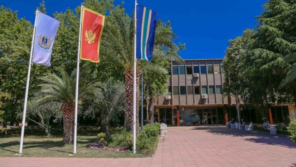 ПОДРШКА ЗАНАТЛИЈАМА: Од Општине Бар 20.000 евра ПОДРШКА ЗАНАТЛИЈАМА: Од Општине Бар 20.000 евра