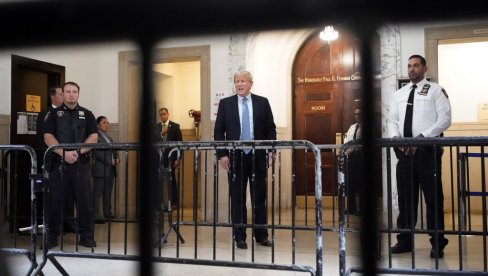 LOV NA VEŠTICE: Tramp o presudi u NJujorku LOV NA VEŠTICE: Tramp o presudi u NJujorku