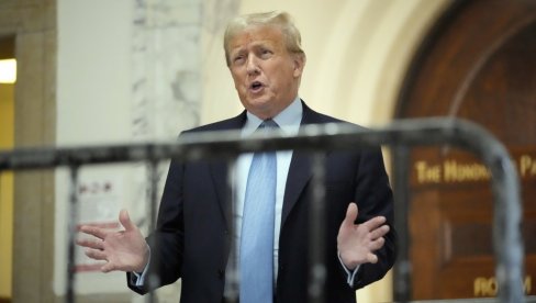 TRAMP DOBIO OPOMENU U SUDNICI: Bivšeg američkog predsednika ponela atmosfera tokom saslušanja svedoka TRAMP DOBIO OPOMENU U SUDNICI: Bivšeg američkog predsednika ponela atmosfera tokom saslušanja svedoka