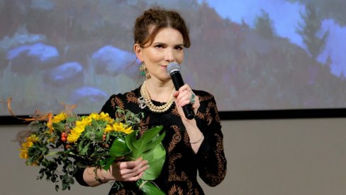 INA CARJOVA EKSKLUZIVNO ZA NOVOSTI: Srbi imaju svoj sopstveni Zavet sa Bogom! INA CARJOVA EKSKLUZIVNO ZA NOVOSTI: Srbi imaju svoj sopstveni Zavet sa Bogom!
