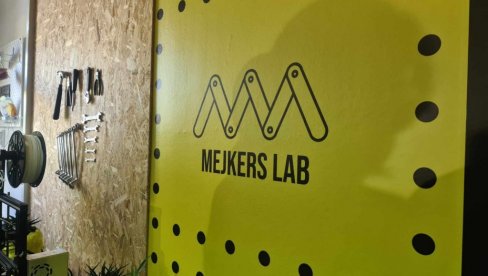KUTAK GDE IDEJE POSTAJU REALNE: Elektrotehnička škola u Nišu dobila specijalnu laboratoriju Mejkers lab KUTAK GDE IDEJE POSTAJU REALNE: Elektrotehnička škola u Nišu dobila specijalnu laboratoriju Mejkers lab