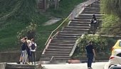 PRVA FOTOGRAFIJA SA MESTA PUCNJAVE U UŽICU: Troje ranjenih - policija traga za napadačima PRVA FOTOGRAFIJA SA MESTA PUCNJAVE U UŽICU: Troje ranjenih - policija traga za napadačima