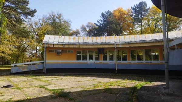 ПРОБУДИЛЕ СМО ГА И ОДЈЕДНОМ ЈЕ КРЕНУО ДА ПОВРАЋА Шта је васпитачица из вртића у којем је преминуо дечак (1) испричала у полицији ПРОБУДИЛЕ СМО ГА И ОДЈЕДНОМ ЈЕ КРЕНУО ДА ПОВРАЋА Шта је васпитачица из вртића у којем је преминуо дечак (1) испричала у полицији