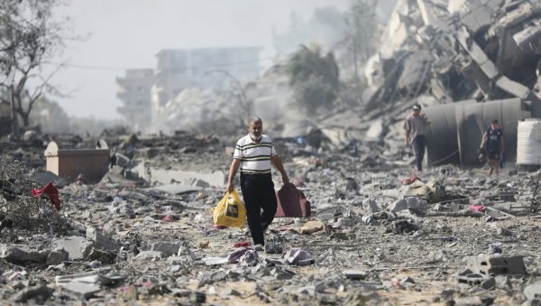 ПАЛЕСТИНЦИ НА НАЈВИШЕМ СУДУ УН О СИТУАЦИЈИ НА БЛИСКОМ ИСТОКУ: Једино решење које је у складу са међународним правом је... ПАЛЕСТИНЦИ НА НАЈВИШЕМ СУДУ УН О СИТУАЦИЈИ НА БЛИСКОМ ИСТОКУ: Једино решење које је у складу са међународним правом је...