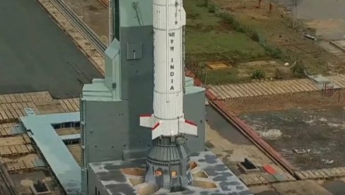 INDIJA LANSIRALA PRVU RAKETU U OKVIRU MISIJE GAGANJAN“: Uspešno završen ključan test (Video) INDIJA LANSIRALA PRVU RAKETU U OKVIRU MISIJE GAGANJAN“: Uspešno završen ključan test (Video)
