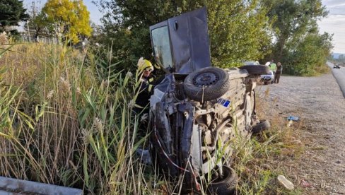 OGRANIČENJE U CENTRU GRADA DA BUDE 30 KM/H: Oko 45 odsto ispitanika podržava drastično smanjenje brzine u urbanim jezgrima OGRANIČENJE U CENTRU GRADA DA BUDE 30 KM/H: Oko 45 odsto ispitanika podržava drastično smanjenje brzine u urbanim jezgrima
