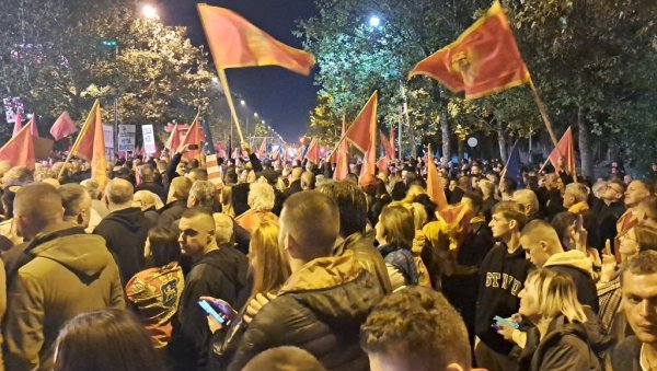 НЕЋЕ ДА БУДУ НИ КОНТРОЛОРИ Опозиција категорична по питању пописа у Црној Гори НЕЋЕ ДА БУДУ НИ КОНТРОЛОРИ Опозиција категорична по питању пописа у Црној Гори