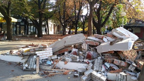 OD BAŠTI, DO UGOSTITELJSKIH OBJEKATA: Počela obnova „Čikoša“ u centru Požarevca OD BAŠTI, DO UGOSTITELJSKIH OBJEKATA: Počela obnova „Čikoša“ u centru Požarevca