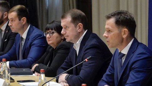 MALI SA DELEGACIJOM MMF: Napredak dogovorenih reformi MALI SA DELEGACIJOM MMF: Napredak dogovorenih reformi
