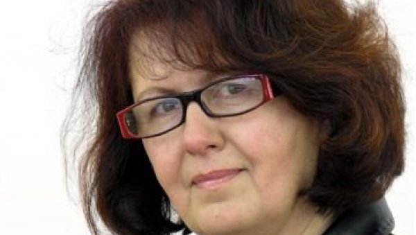 ПОЗОРИШНА КРИТИКА: Заводљивост осуђивања ПОЗОРИШНА КРИТИКА: Заводљивост осуђивања