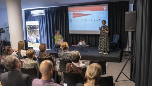 OKUPILO SE 100 PACIJENATA: Savetovalište za obolele od multiple skleroze „Zajedno smo jači“ OKUPILO SE 100 PACIJENATA: Savetovalište za obolele od multiple skleroze „Zajedno smo jači“