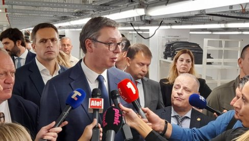 VELIKA INVESTICIJA STIŽE U NIŠ: Predsednik najavio nove projekte i ulaganja VELIKA INVESTICIJA STIŽE U NIŠ: Predsednik najavio nove projekte i ulaganja