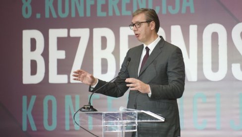 VUČIĆ PUSTIO U RAD SISTEM PRONAĐI ME: Hitno obaveštavanje kad nestane dete (VIDEO)