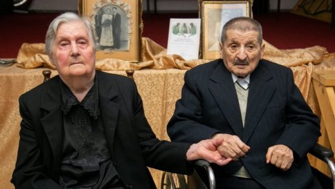 СЛОГА СЕ ГРАДИ ПРЕКО ПРЕПРЕКА: Ђула и Иван Габрић из Мале Босне код Суботице у складном браку живе пуних седам деценија СЛОГА СЕ ГРАДИ ПРЕКО ПРЕПРЕКА: Ђула и Иван Габрић из Мале Босне код Суботице у складном браку живе пуних седам деценија