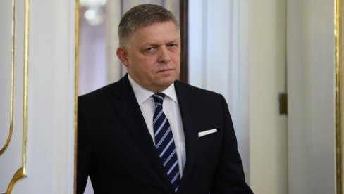 НЕЋЕМО ИСПОРУЧИВАТИ УКРАЈИНИ ОРУЖЈЕ Словачки премијер: То ће бити наша званична политика