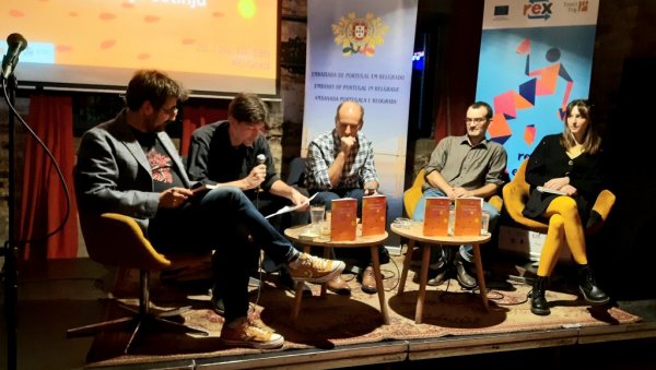 ДУХОВНА АУТОБИОГРАФИЈА ФРЕДЕРИКА ПЕДРЕЈРЕ: Гост ФЛЕМ-а представио награђиван роман Кошмарна сећања једног месечара ДУХОВНА АУТОБИОГРАФИЈА ФРЕДЕРИКА ПЕДРЕЈРЕ: Гост ФЛЕМ-а представио награђиван роман Кошмарна сећања једног месечара
