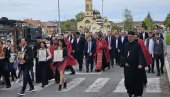 POSTALI VELIKI DUHOVNI CENTAR: Ugljevik obeležio krsnu slavu - Svetu Petku (FOTO)